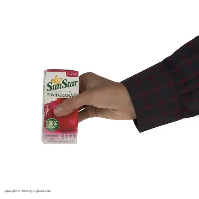 آبمیوه سان استار با طعم انار - 200 میلی لیتر 
